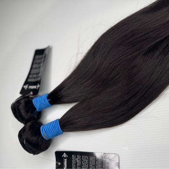 100% Human hair Straight Natural Black Bundles  in 16 In - Picture 5 of 6